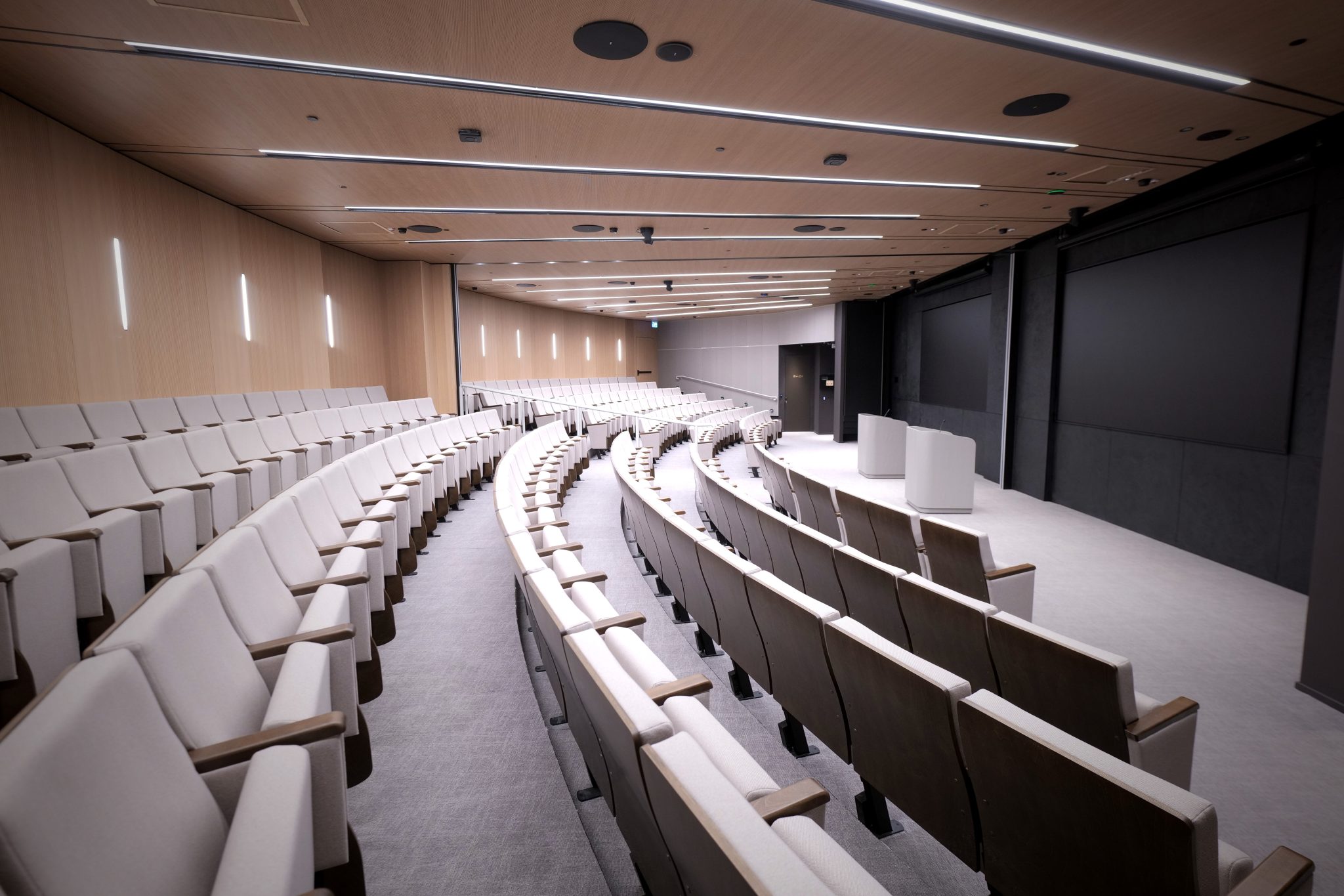 P1029981