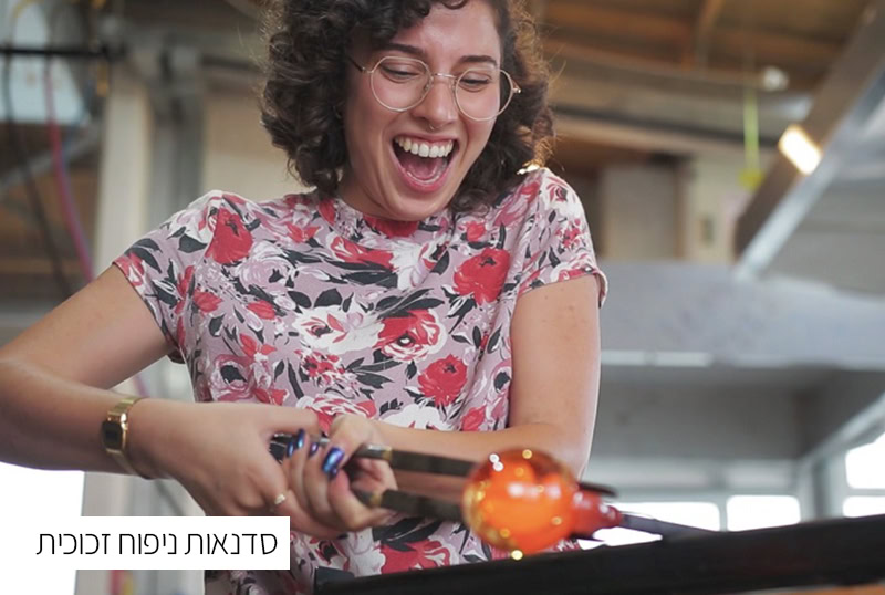 חרוז זכוכית ביד אומן, תהליך יצירה אומנותי ומרתק.